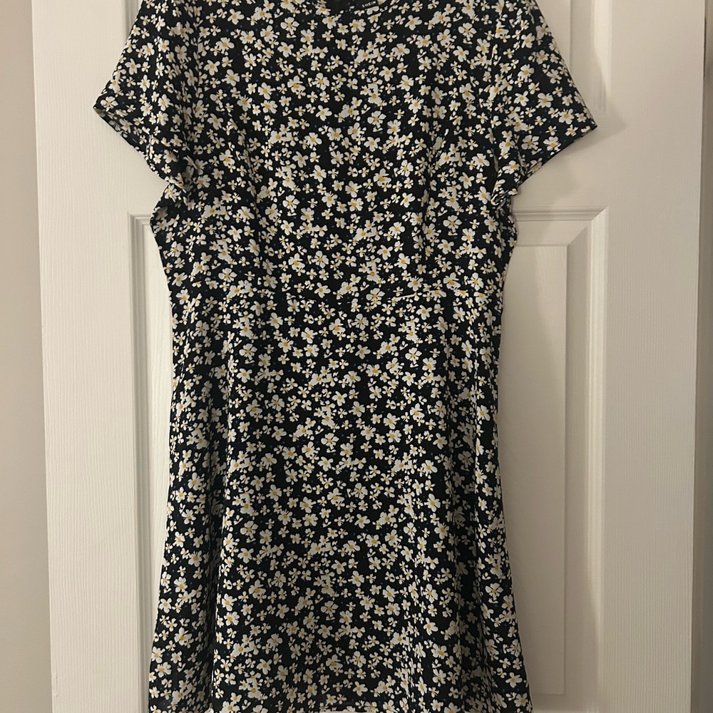 Floral Short Sleeve Dress